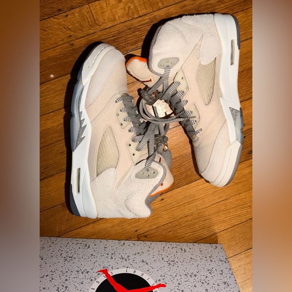 Air Jordan 5 Retro SE Craft Light Orewood Brown Sneakers Size 7Y FD9220-180 - Picture 5 of 9